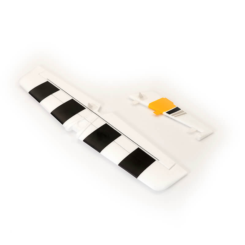 image FOX HOBBY C400 TAIL WING SET - Image 1
