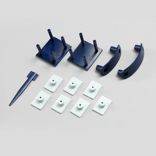image DYNAM CORSAIR F4U PLASTIC PARTS - Image 1