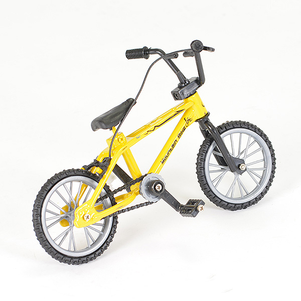 image FASTRAX STATIC BMX BIKE 11X8cm - YELLOW - Image 1