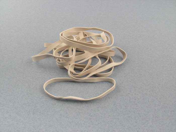 Wingbands White 4" 100x6mm (pk12) - Image 1