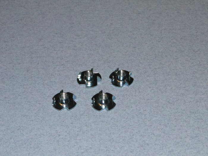 T Nut M5(pk4) - Image 1