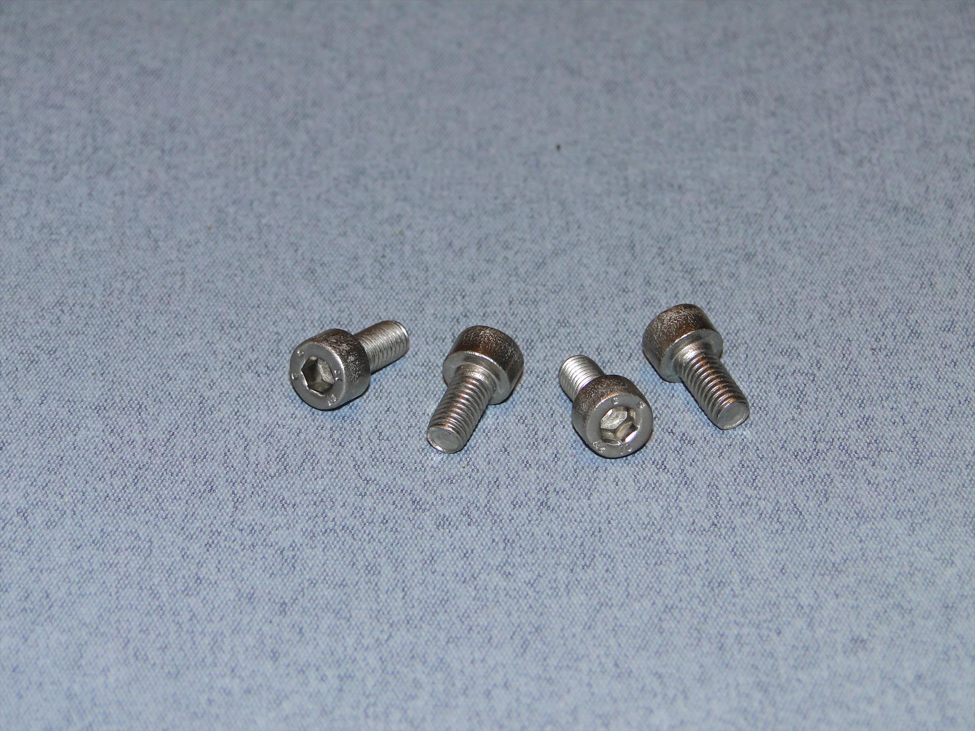 SS Socket Hd Screw M5 10mm Pk4 SS Socket Hd Screw M5 10mm Pk4 - Image 1