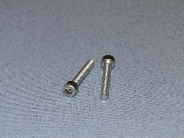 SS Socket Hd Screw M5 30mm Pk2 - Image 1