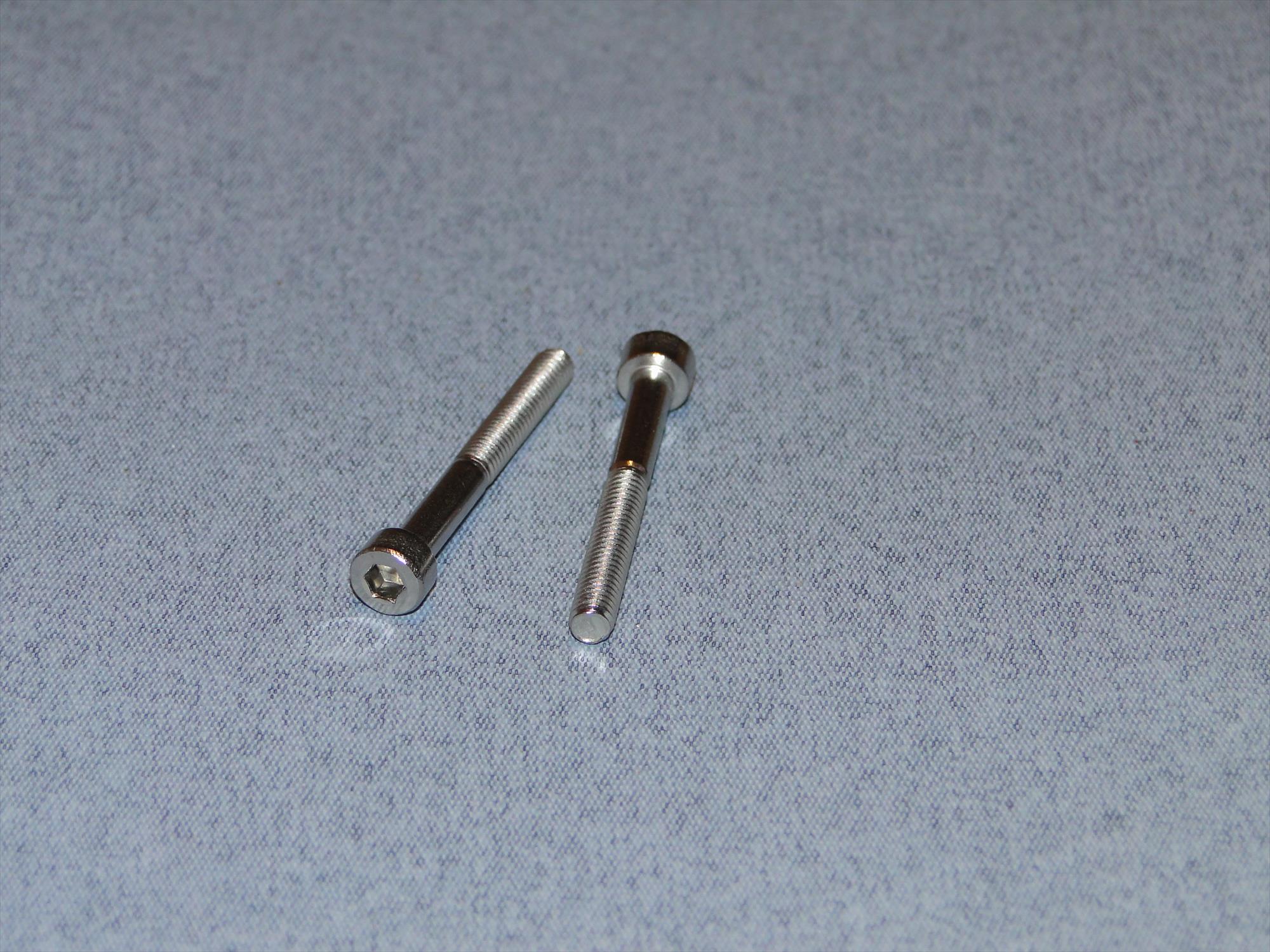 SS Socket Hd Screw M4 35mm Pk2 SS Socket Hd Screw M4 35mm Pk2 - Image 1
