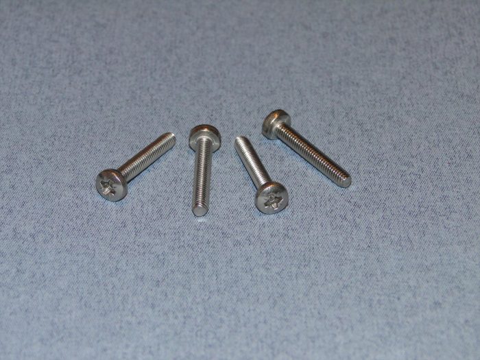 SS Pozi Pan Hd Scr M4 25mm Pk4 - Image 1