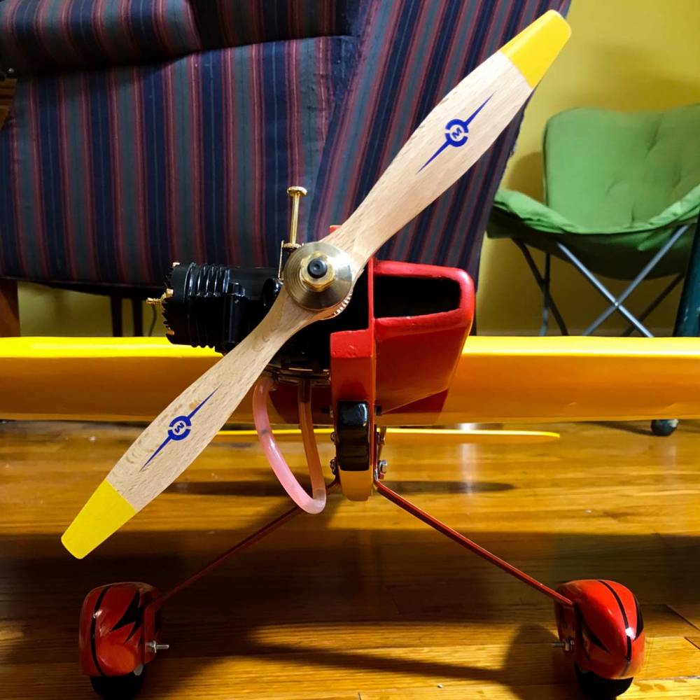 Master Airscrew 10x8 Beech Wood Propeller - Image 7