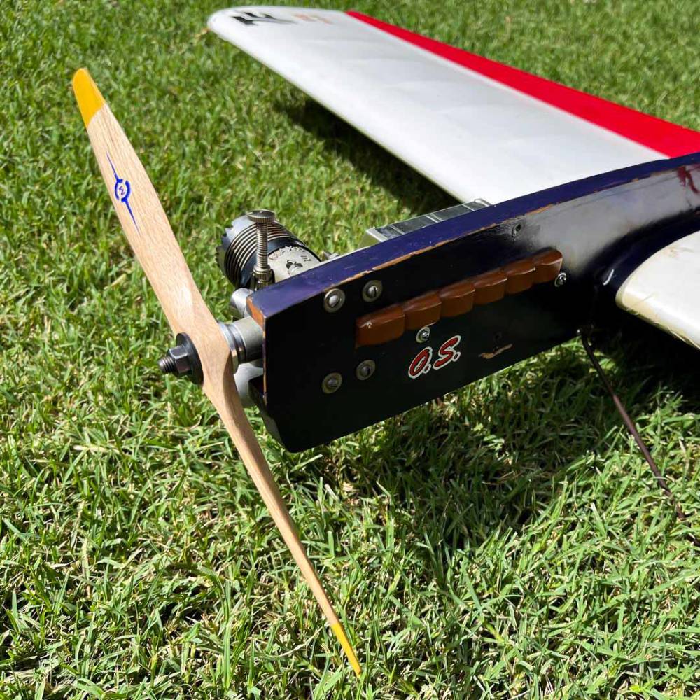 Master Airscrew 10x8 Beech Wood Propeller - Image 8