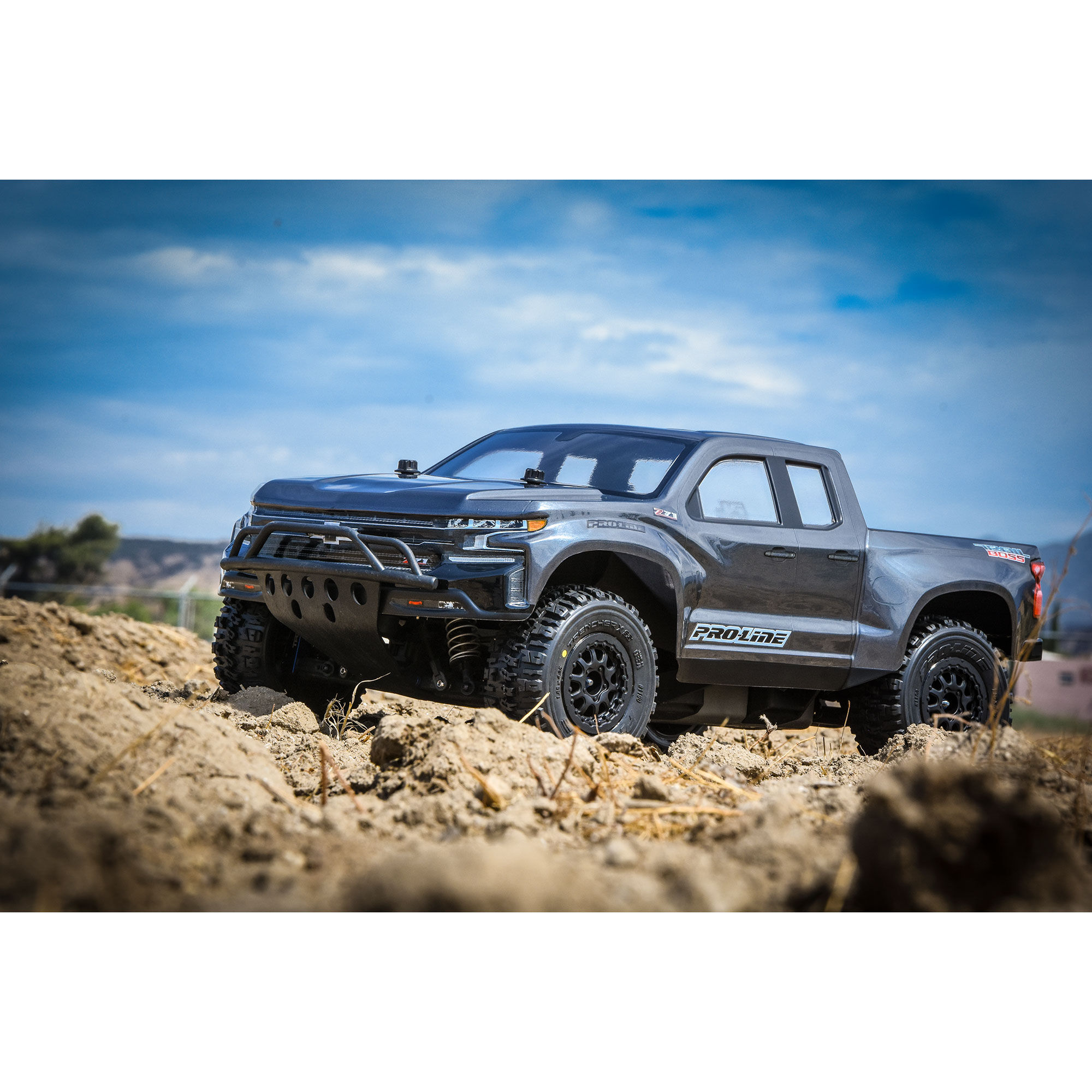 PRO 1/10 2019 Chevy Silverado Z71 Trail Boss Clear Body: Short C - Image 10