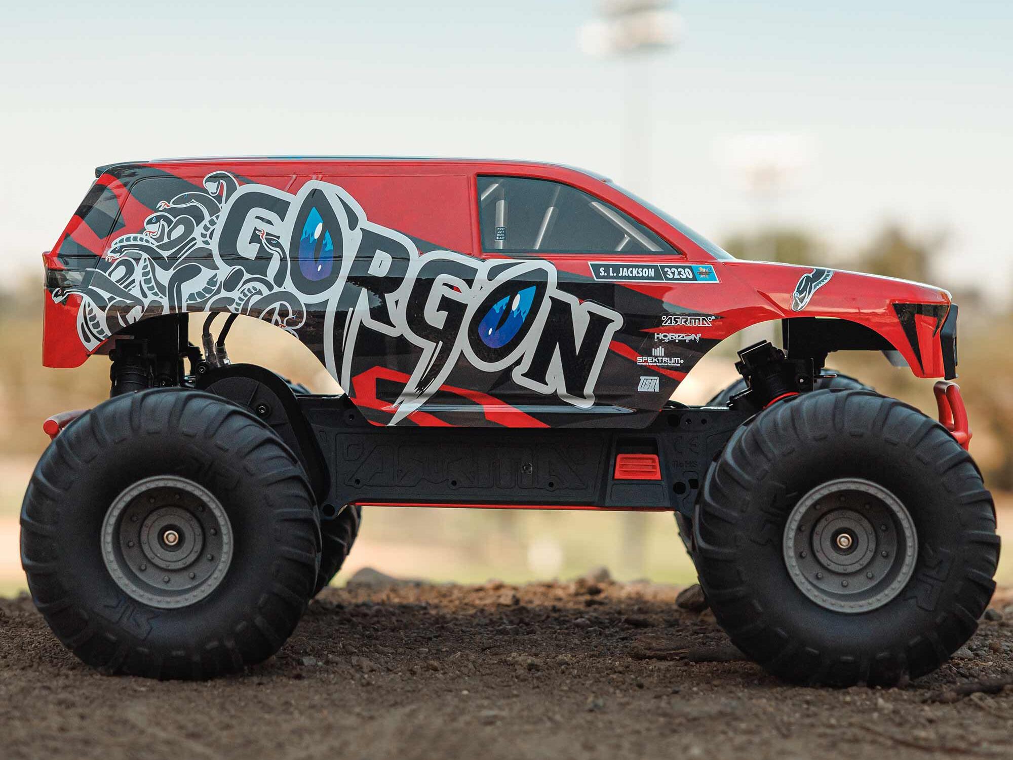 Arrma 1/10 GORGON MEGA 550 2WD MT with Battery & Charger Red - Image 12