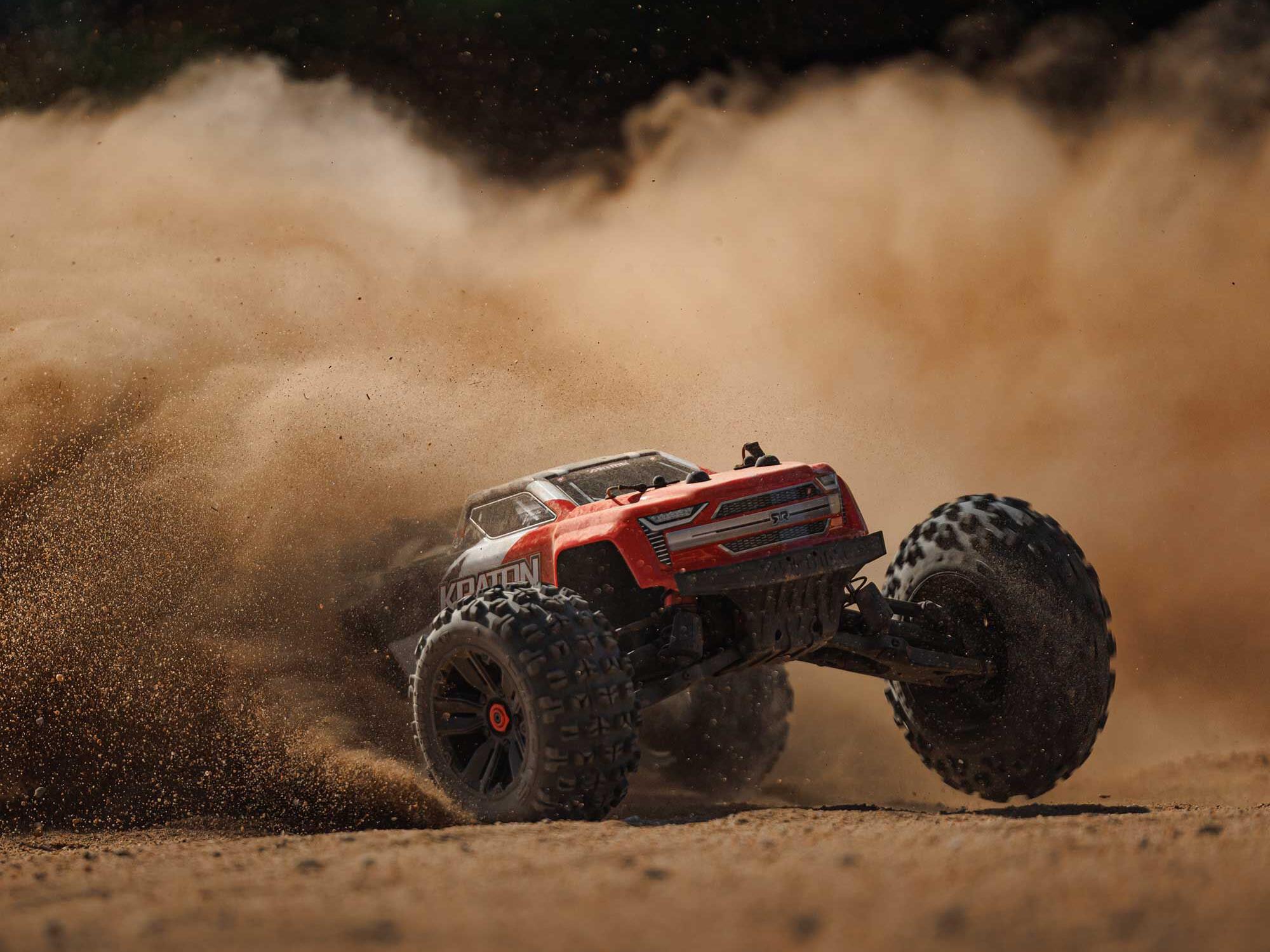 Arrma 1/10 KRATON 4S 4X4 BLX Centre Diff Speed MT (Red) - Image 16