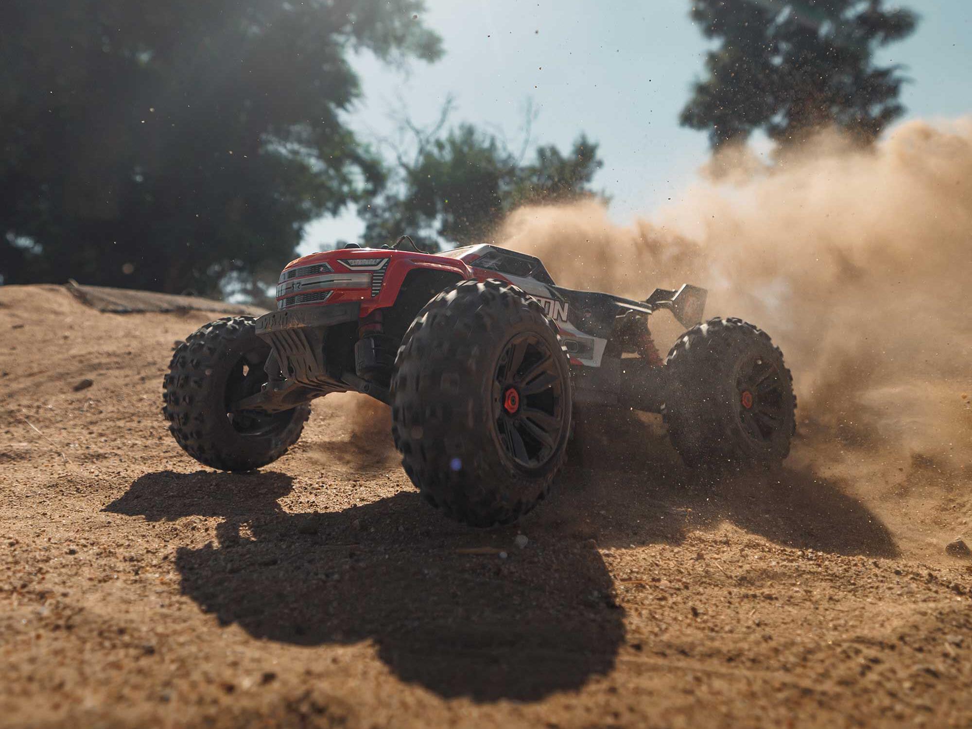 Arrma 1/10 KRATON 4S 4X4 BLX Centre Diff Speed MT (Red) - Image 18