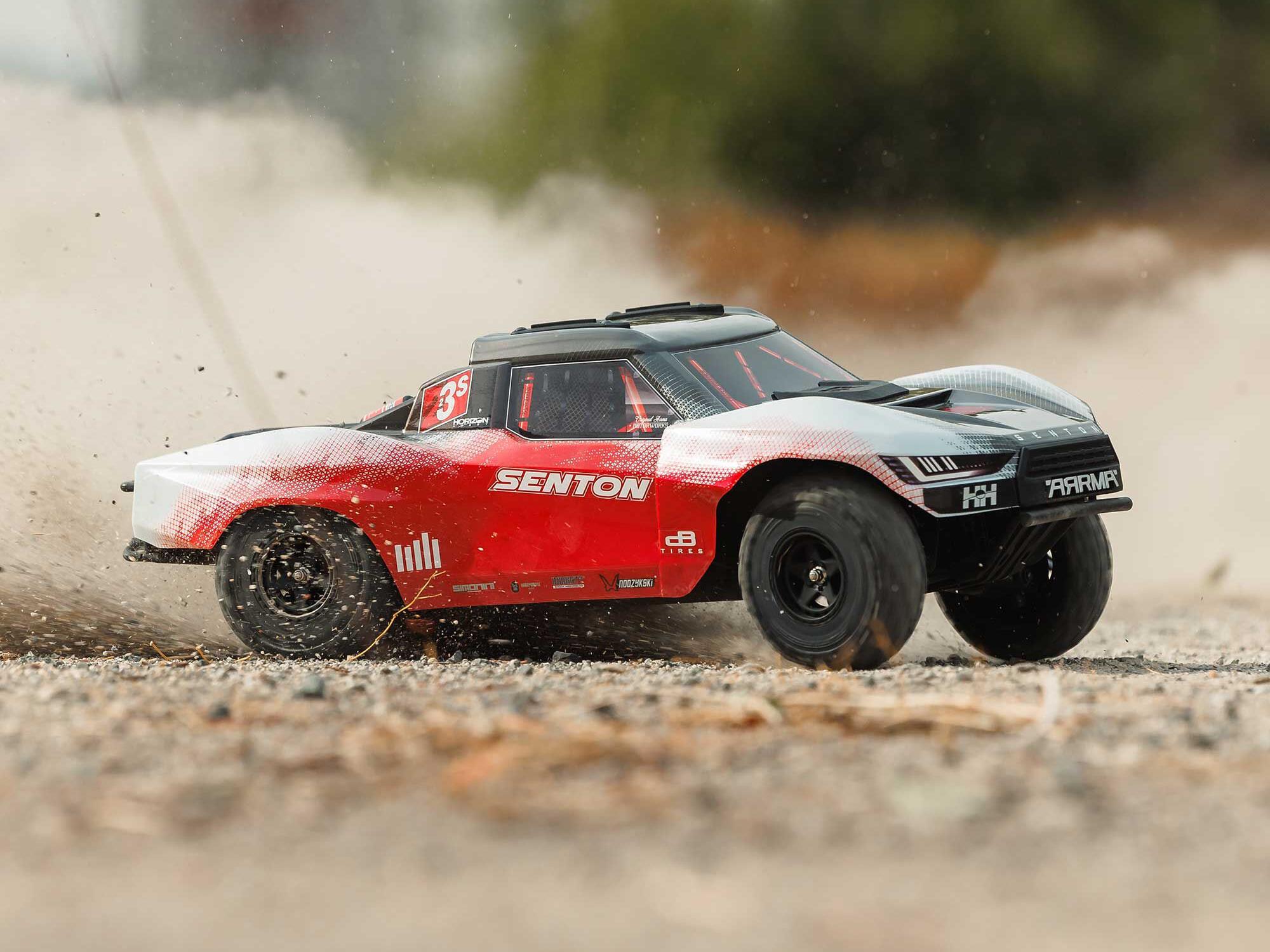 Arrma 1/10 SENTON 223S BLX 4X4 SCT RTR with DSC Red/Gunmetal - Image 20