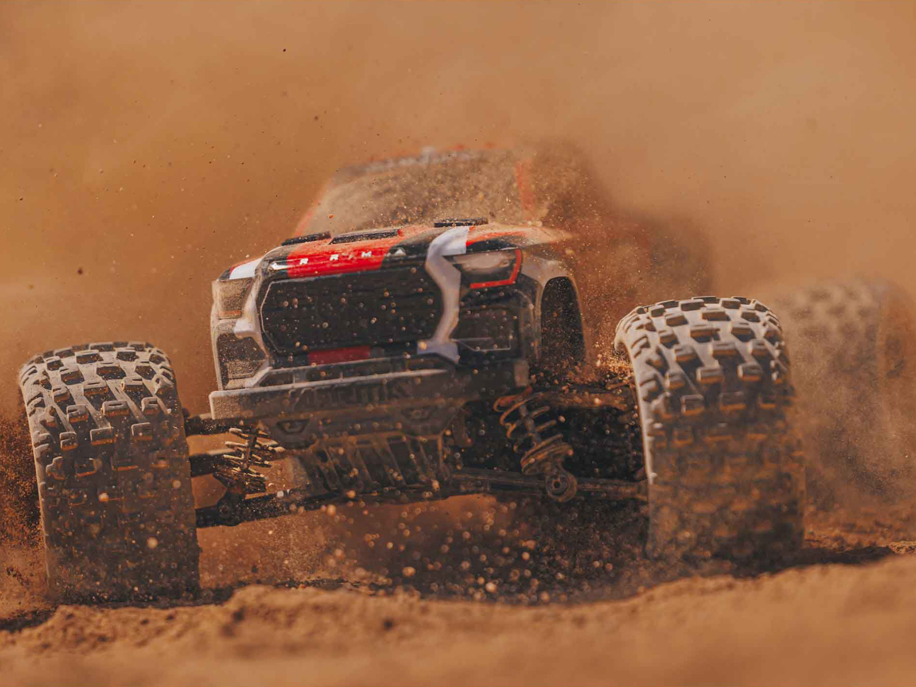 Arrma 1/18 GRANITE GROM MEGA 4X4 MT with Battery & Charger Red - Image 15