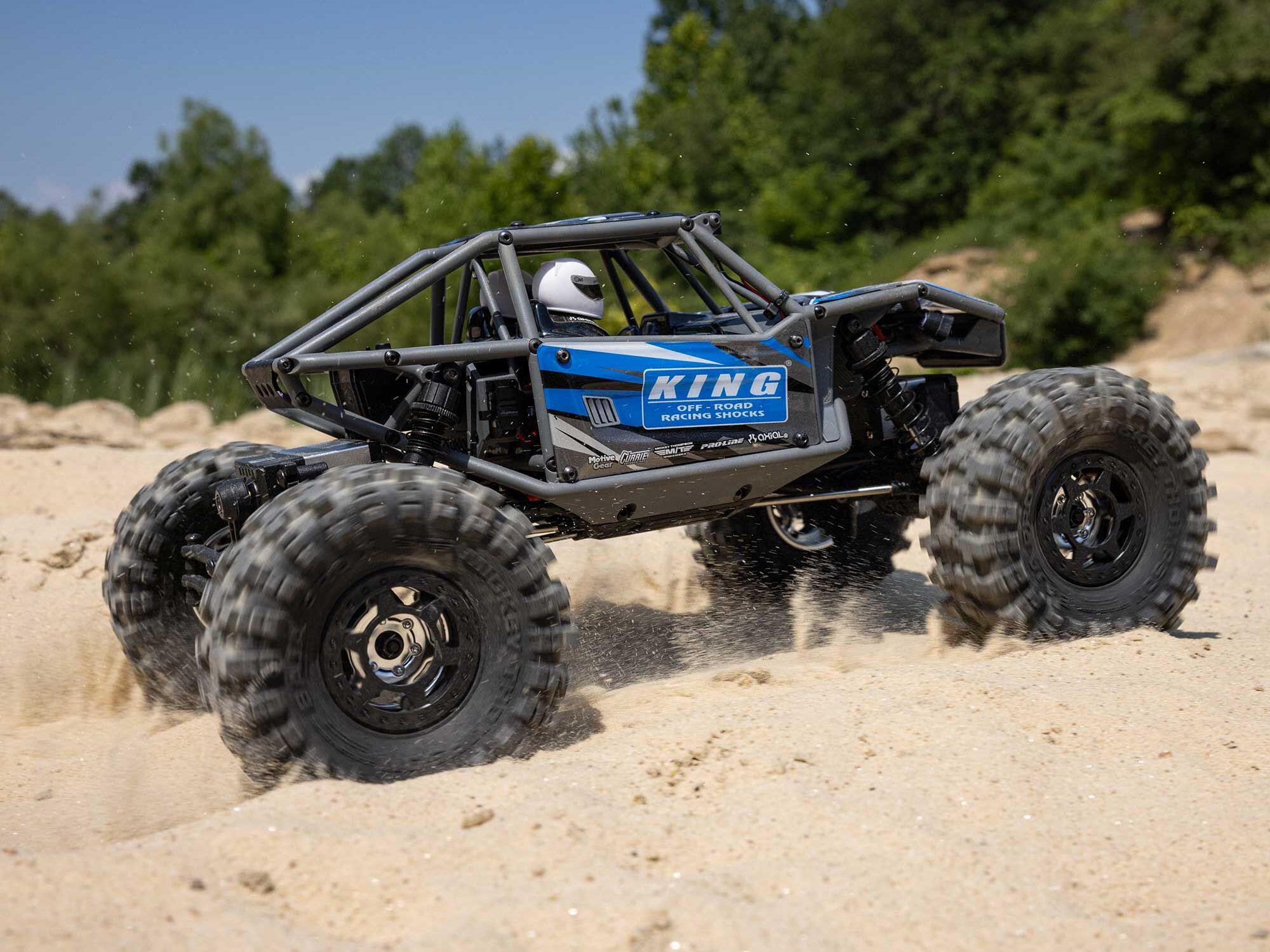 Axial 1/18 UTB18 Capra 4WS 4WD Trail Buggy RTR with Bat/Chg Blue - Image 17