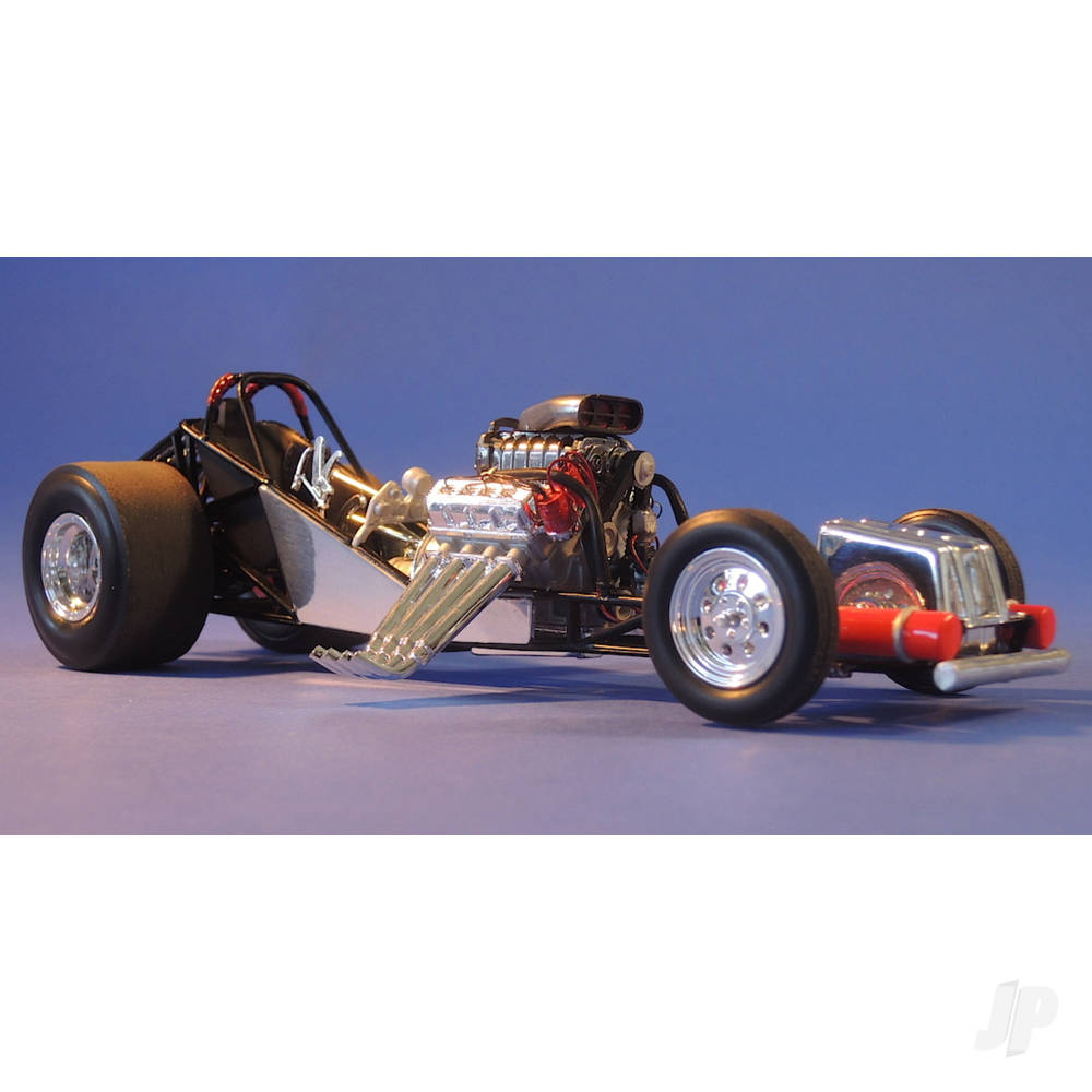 Atlantis Models 1:24 Tom McEwen '57 Chevy Funny Car - Image 6