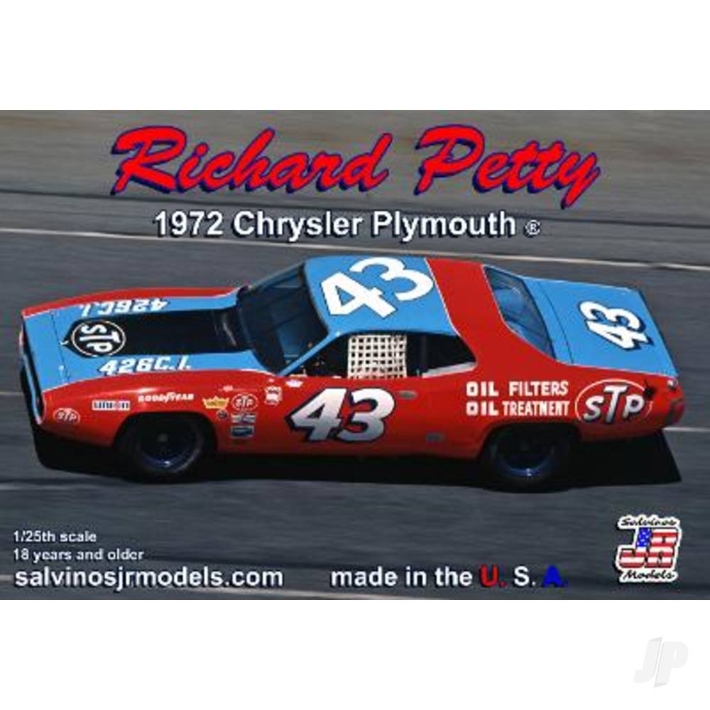 Salvinos JR Models 1:25 Richard Petty 1972 Chrysler Plymouth