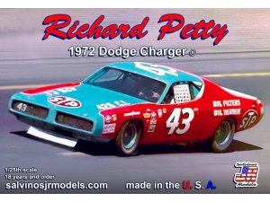 Salvinos JR Models 1:25 Richard Petty 1972 Dodge Charger "Talladega"