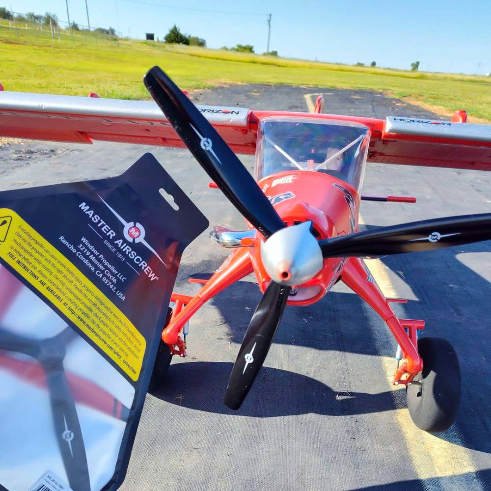 Master Airscrew 12x6 3-Blade Propeller Reverse/Pusher - Image 11