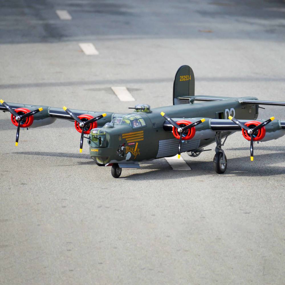 Master Airscrew 12x6 3-Blade Propeller Reverse/Pusher - Image 12