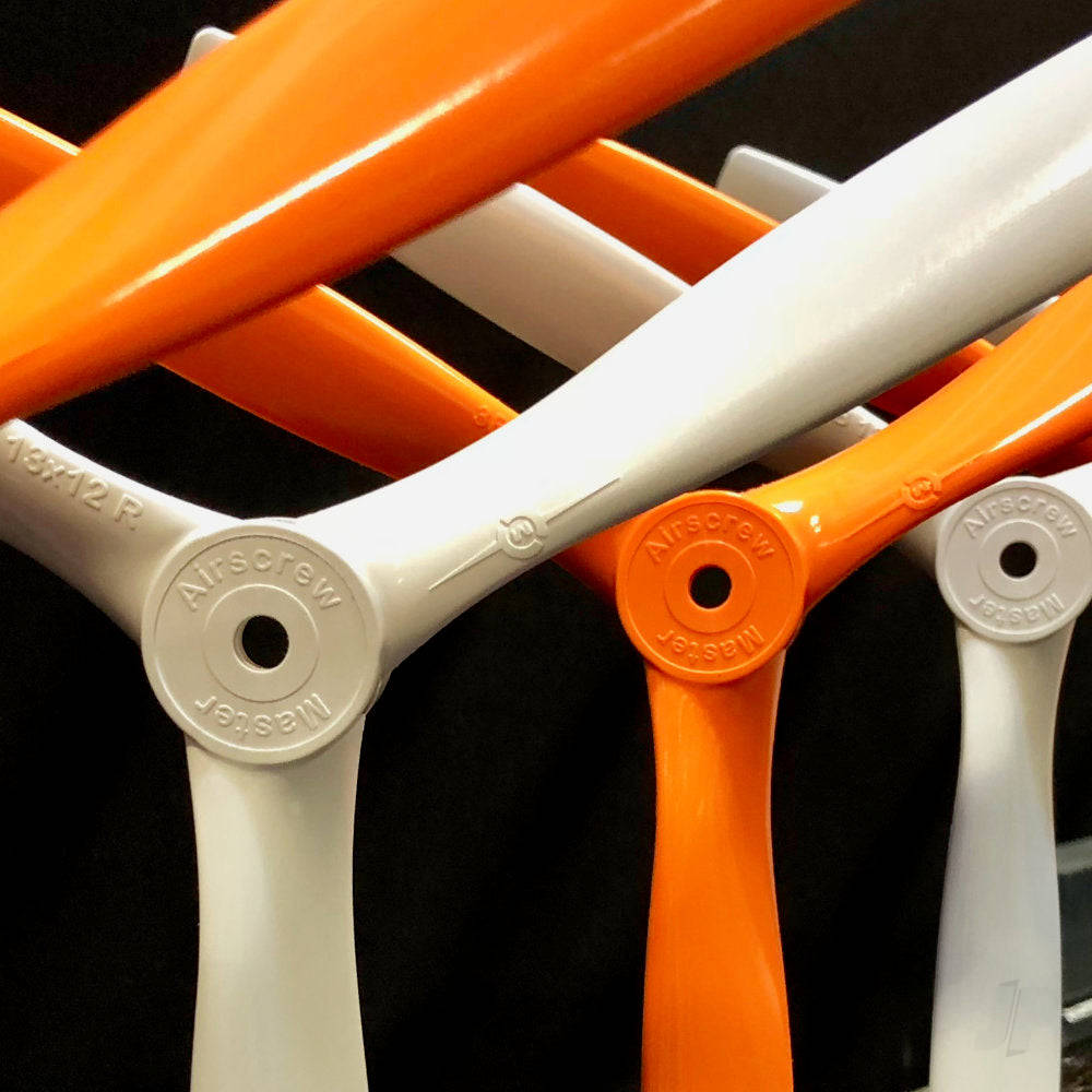 Master Airscrew 13x12 3-Blade Propeller Orange - Image 3