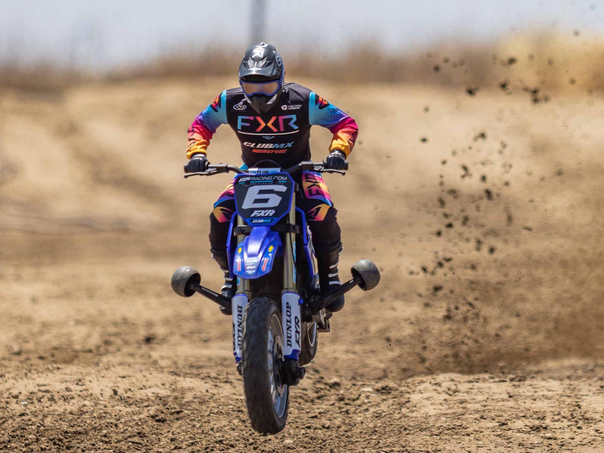 Losi 1/4 Promoto-MX Motorcycle RTR Club MX Blue - Image 27