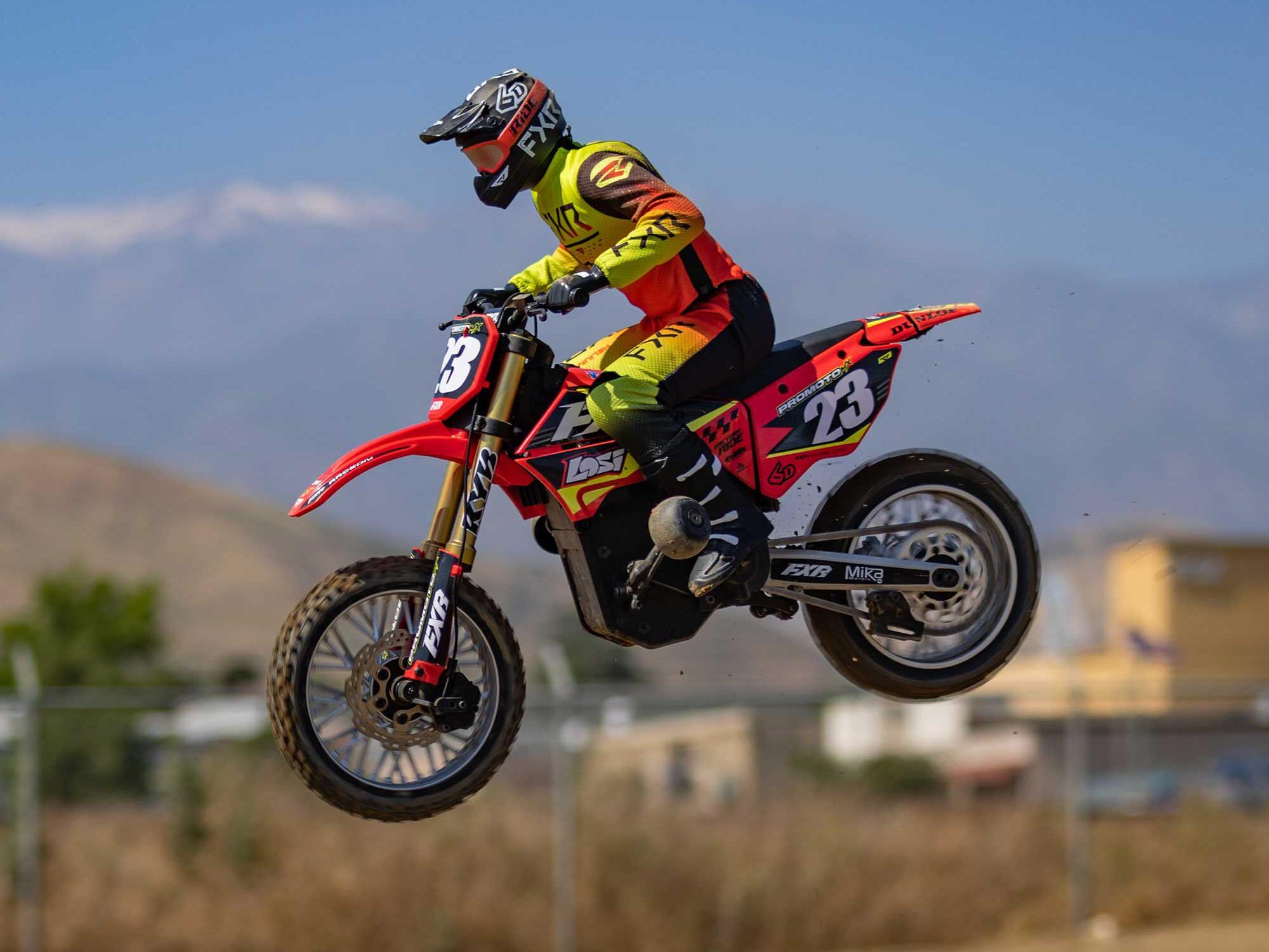 Losi 1/4 Promoto-MX Motorcycle RTR FXR Red - Image 22