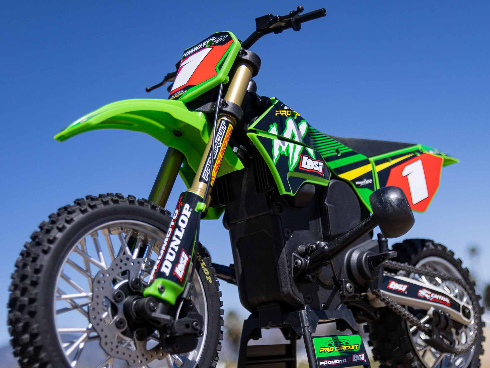 Losi 1/4 Promoto-MX Motorcycle RTR with Batt & Chg Pro Circuit - Image 15