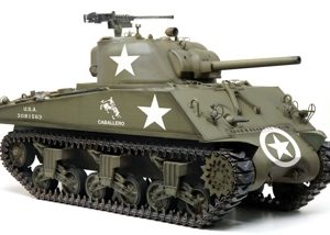 Dragon 1/6 M4A3 105mm Howitzer Tank / M4A3(75)W (2 In 1 Option)