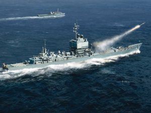 Dragon 1/700 U.S.S. Long Beach CGN 9 1980