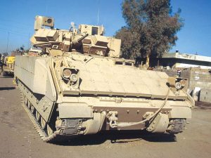 Dragon 1/72 M2A3 Bradley