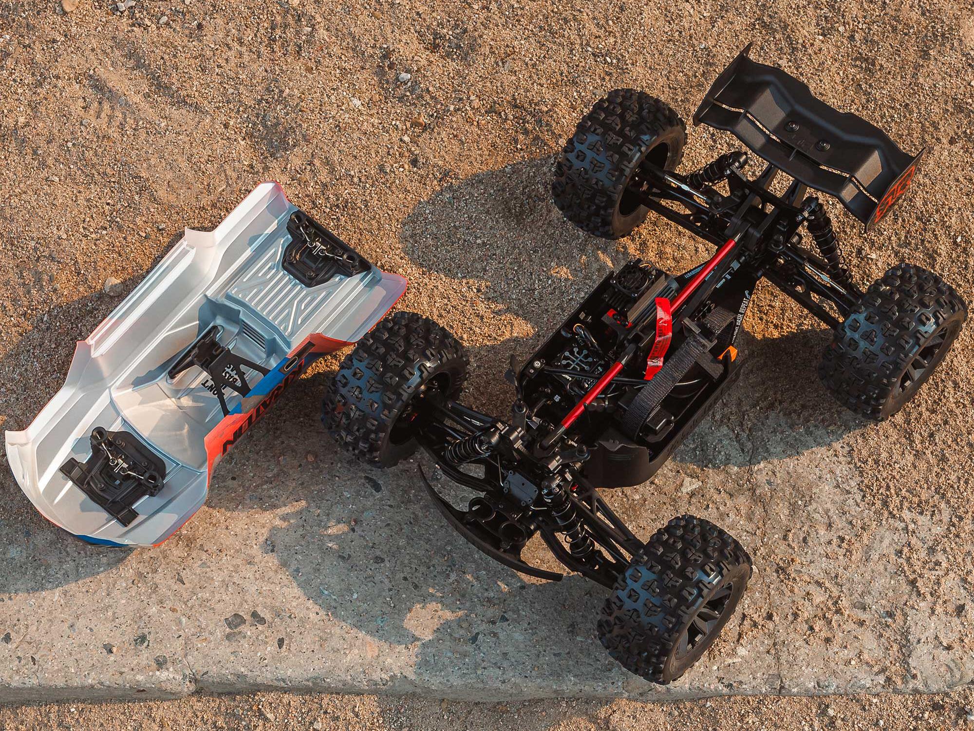 Arrma 1/8 KRATON 6S V6 4X4 BLX Speed Monster Truck RTR Blue/Orange - Image 12