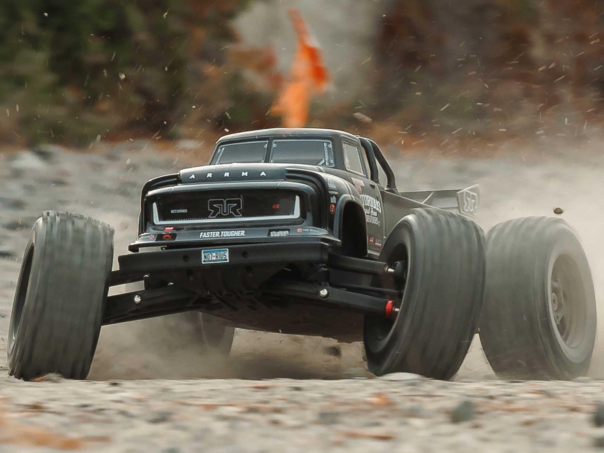 Arrma 1/8 NOTORIOUS 6S V6 4X4 BLX Stunt Truck RTR Black - Image 21