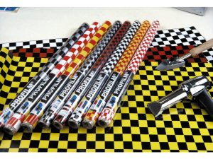Oracover 2m ORACOVER Fun-4 Small Chequered, Cadmium Yellow + Red (60cm width)