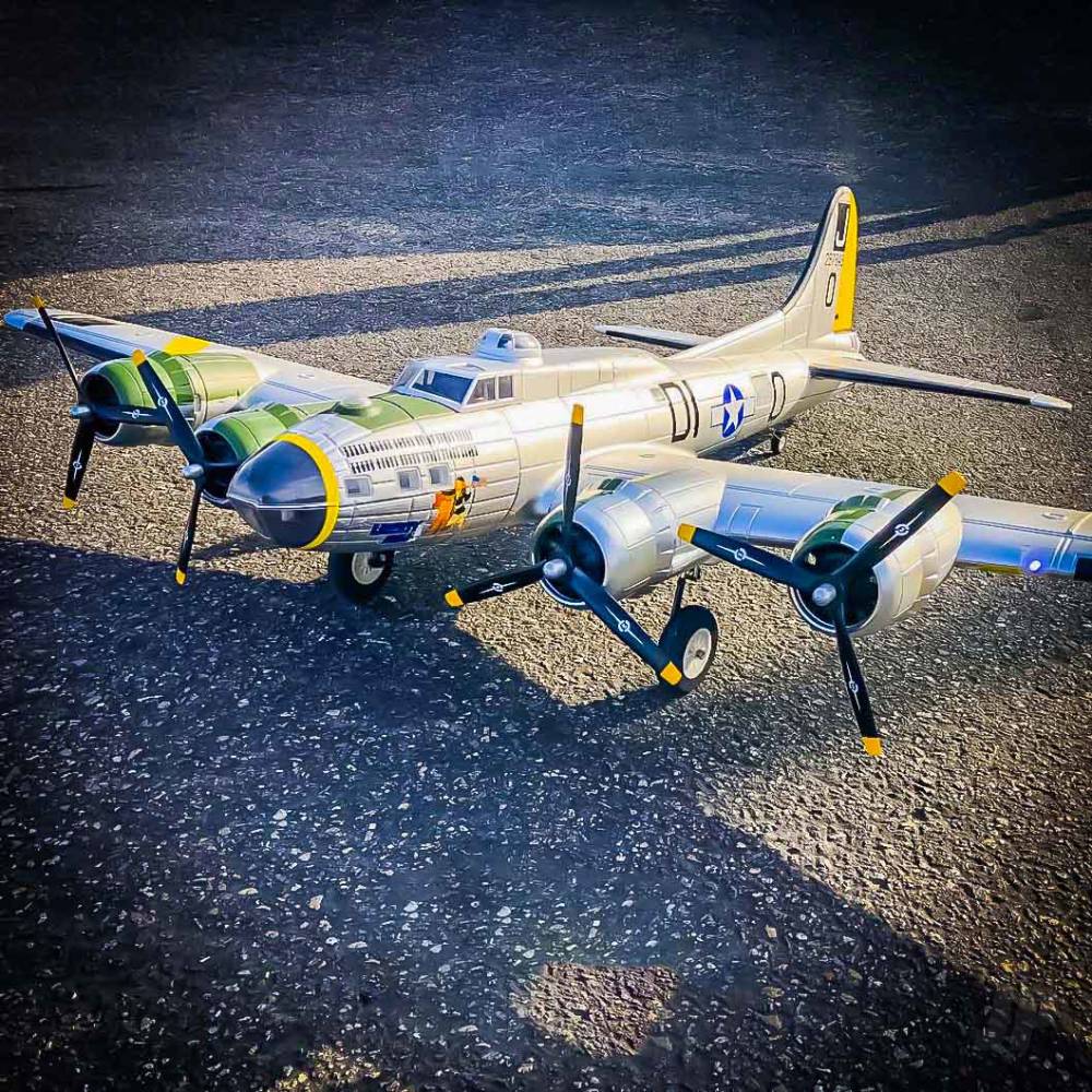 Master Airscrew 6x4 3-Blade Propeller Reverse/Pusher - Image 10