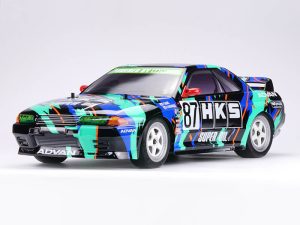 CARISMA M48S HKS SKYLINE BNR32 Gr.A 1/8 BRUSHLESS RTR