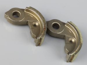 Zenoah Clutch Shoes (2 pcs) (For G230, G240, G260, G270, G290, G320)