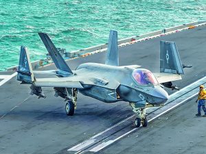 Italeri F-35C Lightning II