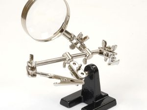 Fastrax Helping Hands w/ magnifier