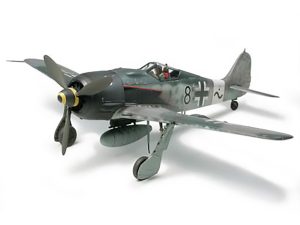 Tamiya FOCKE-WULF FW190 A-8/A-8 R2