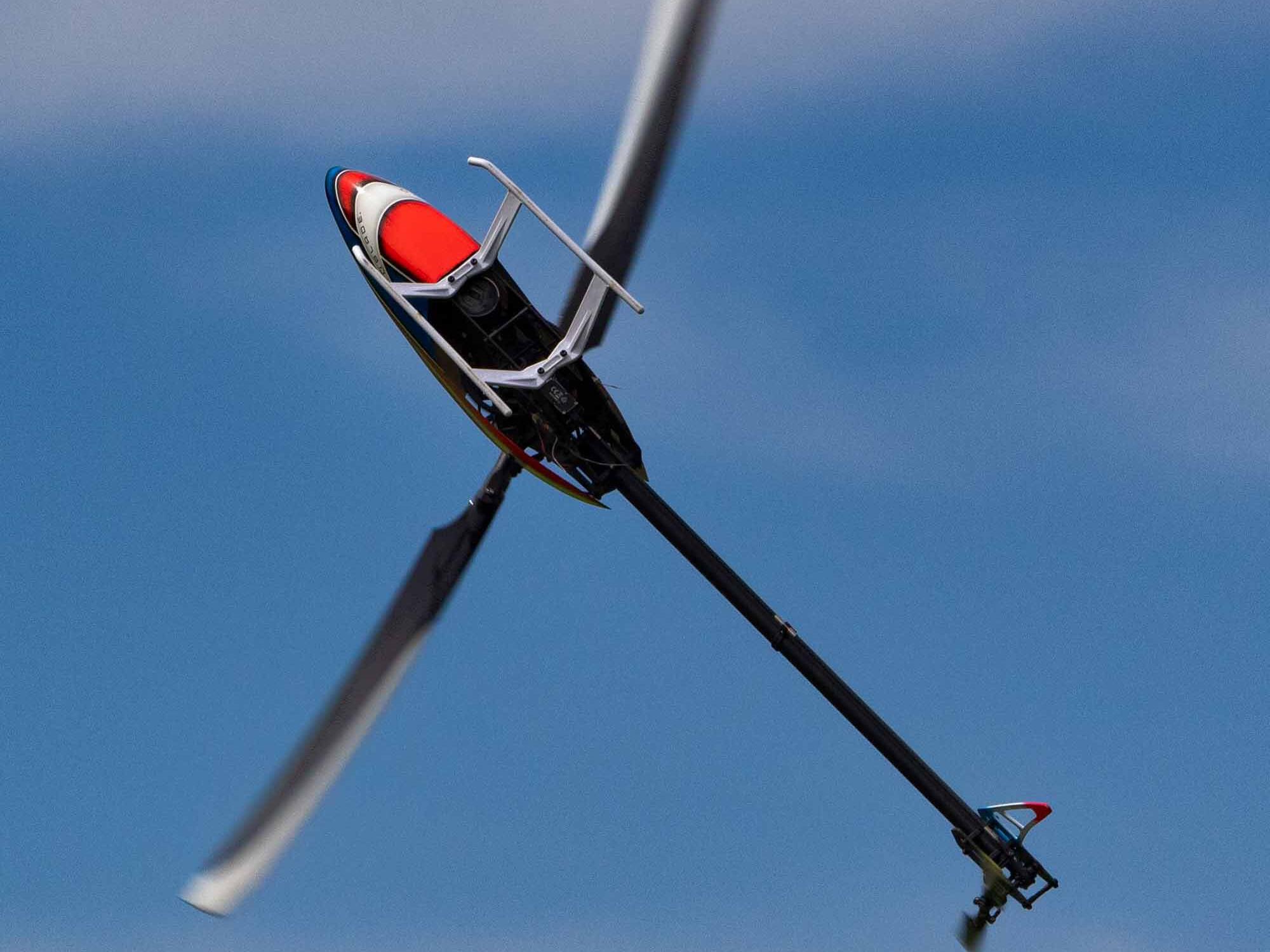 Blade Fusion 550 Quick Build Kit with Motor and Blades - Image 21