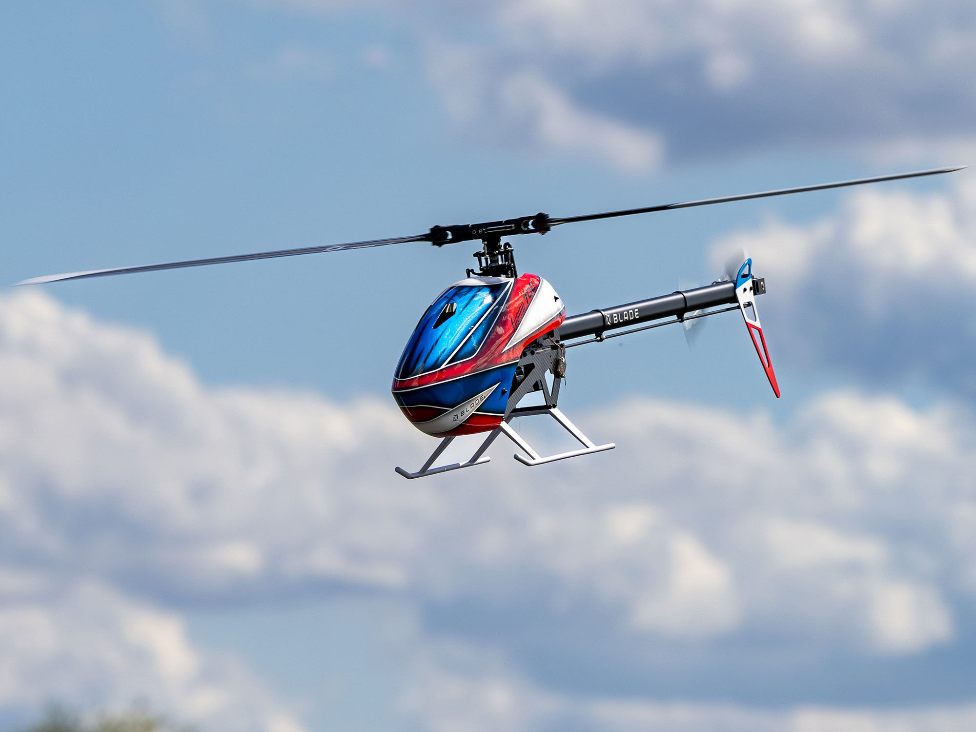 Blade Fusion 700 Kit with Motor and Blades - Image 20