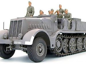 Tamiya GERMAN 18T HEAVY HALF TRACK