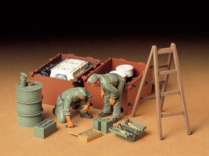 Tamiya GERMAN TANK MAINTENANCE CREW