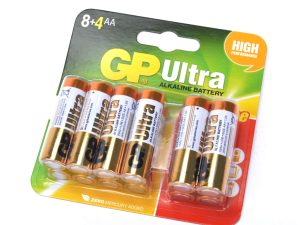 Schumacher GP Alkaline AA Pencell; Card 8 + 4