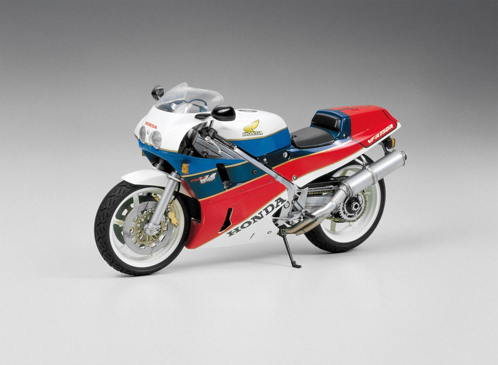 Tamiya Honda VFR750R