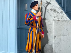 ICM Vatican Swiss Guard 1:16 Figure
