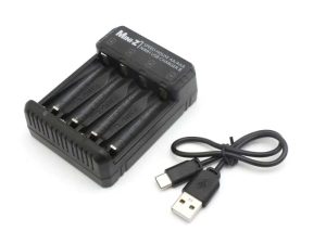 Kyosho Speed House USB Charger 2 Mini-Z (AA-AAA)