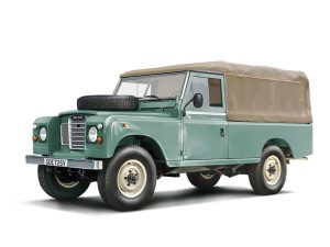 Italeri Land Rover 109 LWB