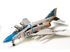 Tamiya MCDONNELL F-4 J PHANTOM II