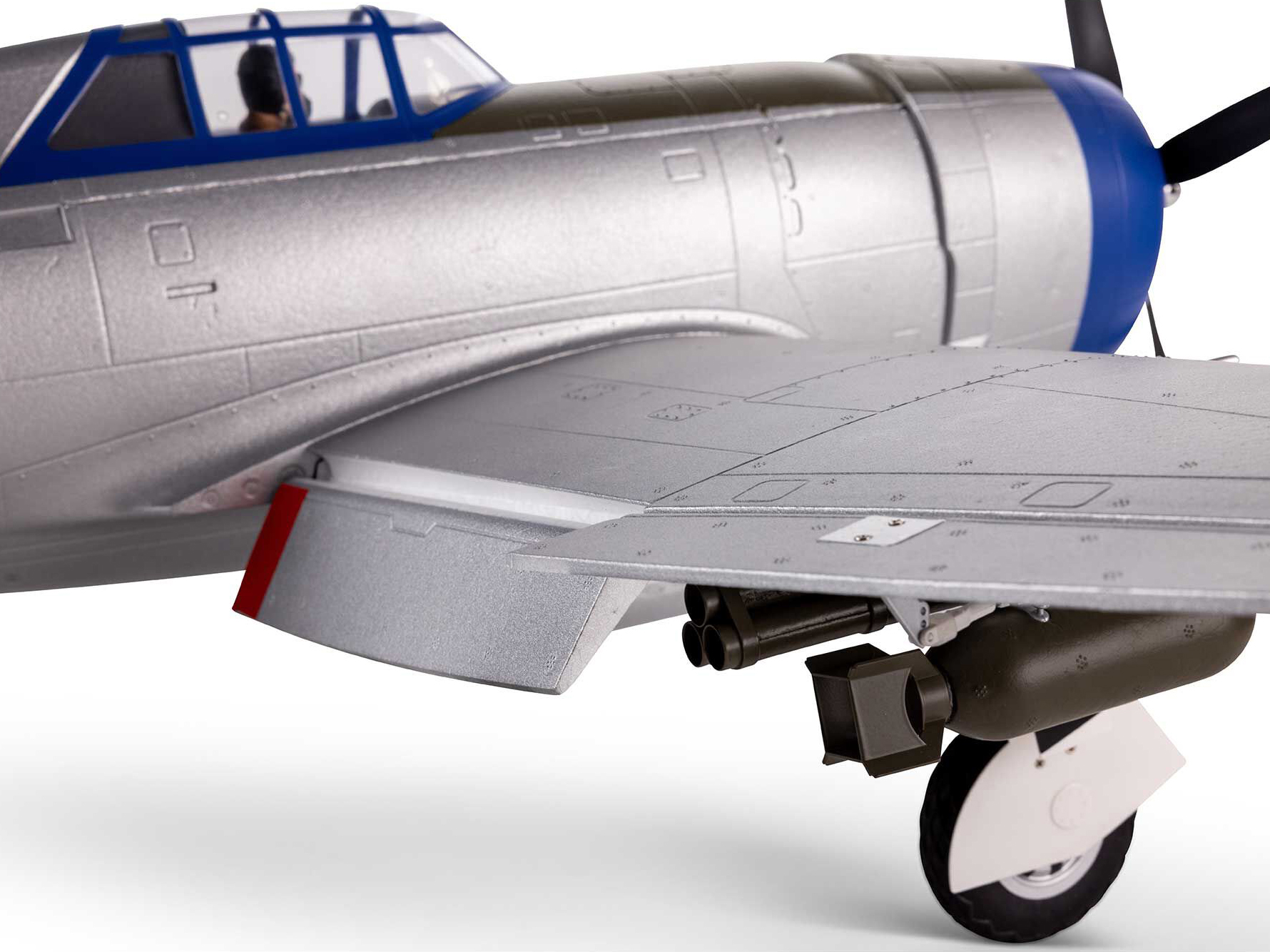 E-flite P-47 Razorback 1.2m BNF Basic with AS3X & SAFE Select - Image 10